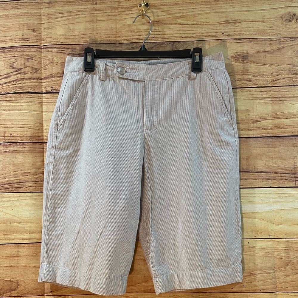 🔥🔥Brandolinoblu Women’s Bermuda Shorts Size: 10